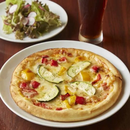 非常受欢迎的“轻食”午餐套餐(共4道菜)