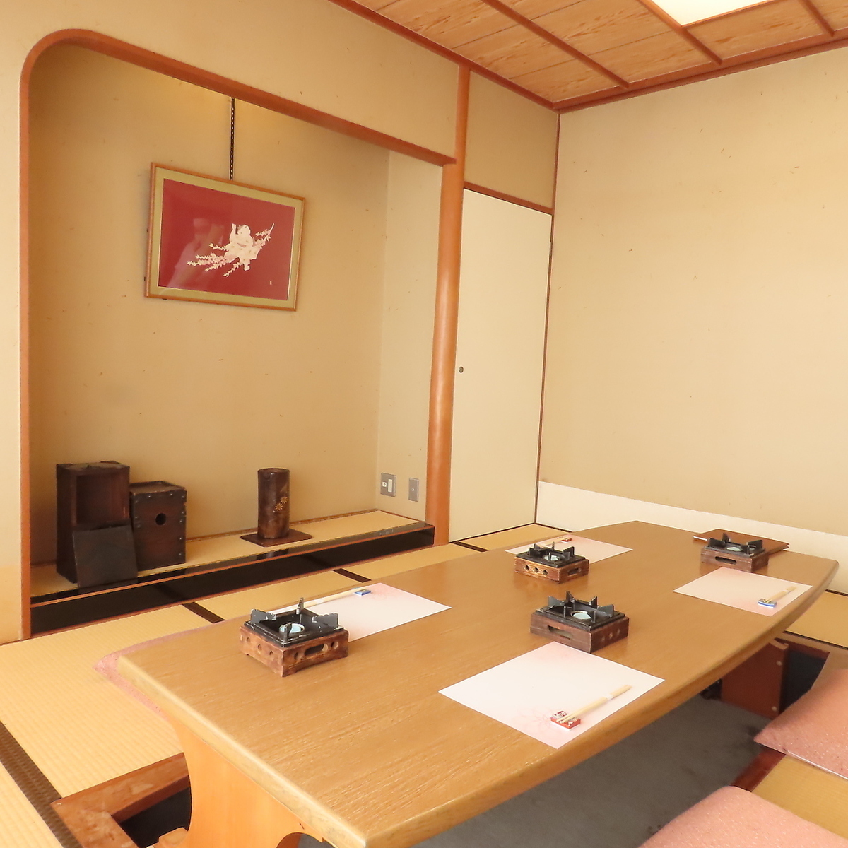 接待や顔合わせ、会社宴会などに◎個室は5名様～最大50名様迄OK