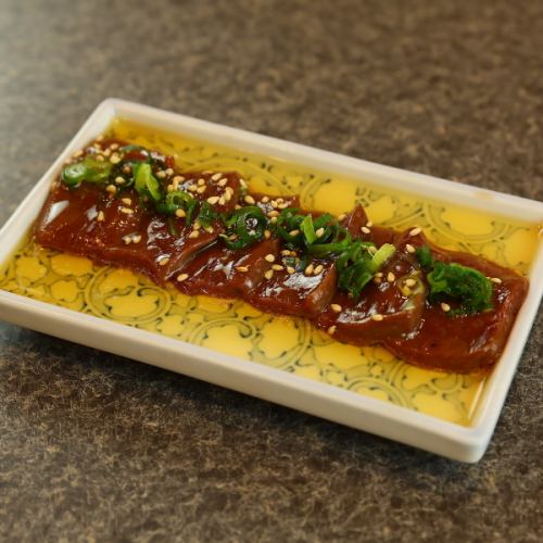 【レア】馬肉のレバ刺し