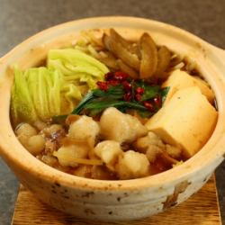 豚・牛・馬を使用した梯子のもつ煮