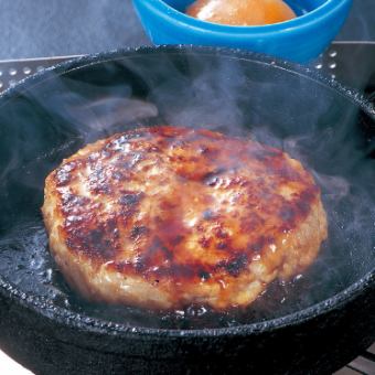 手ごねつくねの鉄板焼き