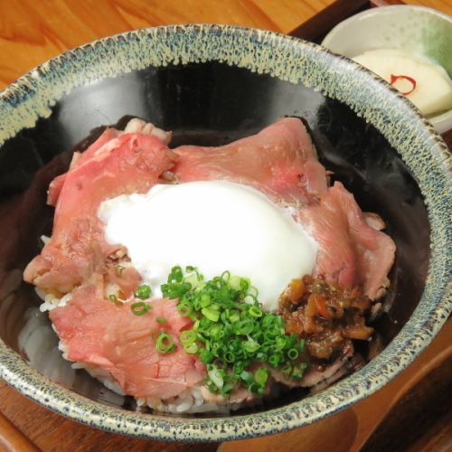 炙りローストビーフ丼