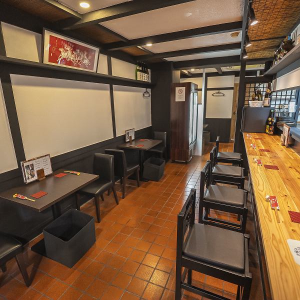 ≪用途を選ばない肩肘張らないお店◎≫ご家族やご友人との普段使いから、接待や会食、各種ご宴会など、様々なシーンでご利用いただけるテーブル席をご用意しております。テーブル席や半個室ご用意しておりますので、どんな人数でもどんなシーンでも使いやすいのが特徴です◎皆様の心よりご利用お待ちしております!