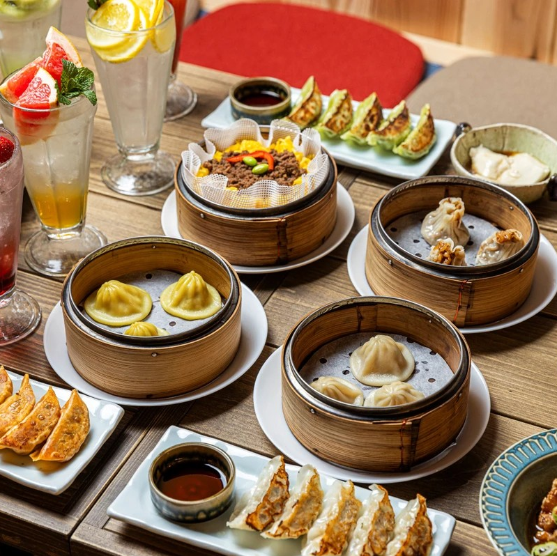 せいろ蒸し/点心/野菜蒸しなどの絶品料理や生フルーツサワーが自慢のお店です♪