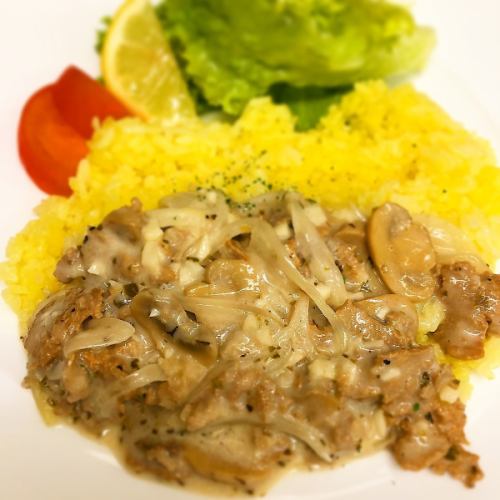 White beef stroganoff (soy meat, beef)
