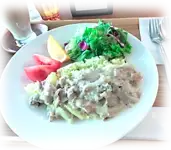 ホワイトビーフストロガノフ(大豆ミート・牛肉)