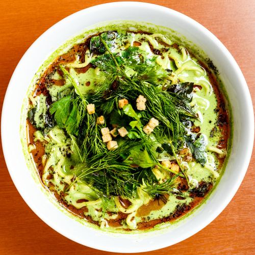 緑担担麺