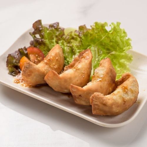 揚げ餃子