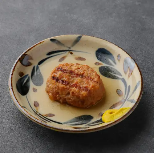 自製炭烤雞肉丸（含醬汁/鹽）