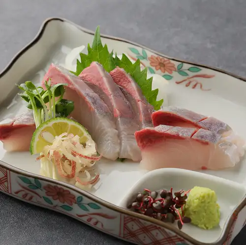 鰤魚刺身