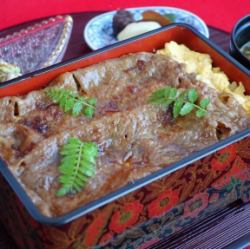 宮崎県産特選黒毛和牛ロース　牛めし御膳