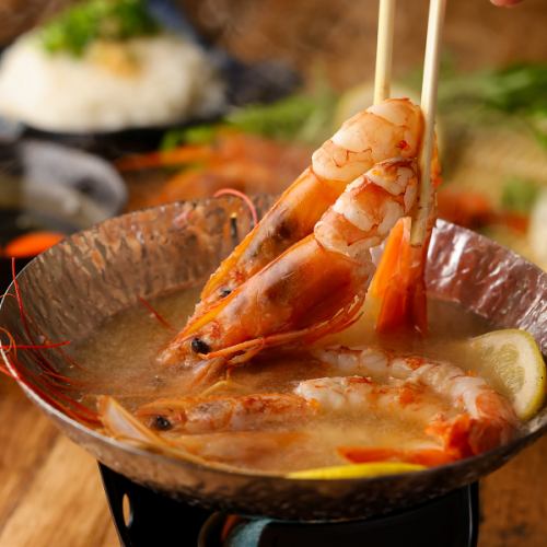 【奢華整蝦！ 】飽滿多汁的蝦肉涮涮鍋♪