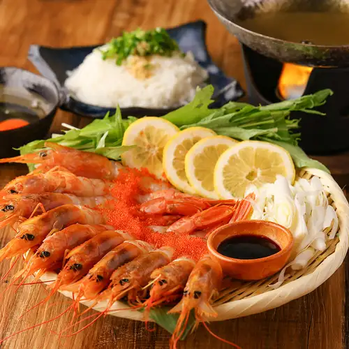 【とんぼ別館名物！】有頭海老を贅沢に！ぷりぷり海老のしゃぶしゃぶ