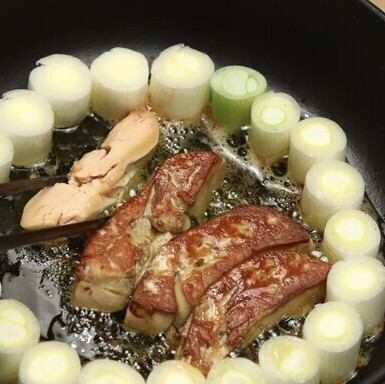 すき焼き風のフォアグラ鍋