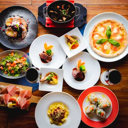 【推荐】健康草饲牛肉牛排、蒜蓉辣椒、意面及其他7道菜（仅限食物）