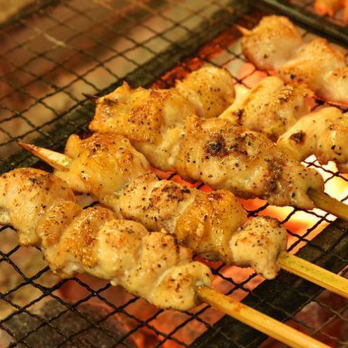 ≪Hina skewers of rare parts of domestic chicken≫Takeout is also OK♪