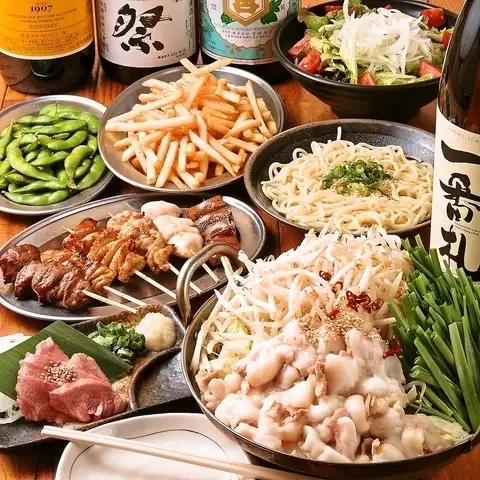 北王鶏の肉刺しや絶品お鍋も◎多彩な一品料理を満喫♪