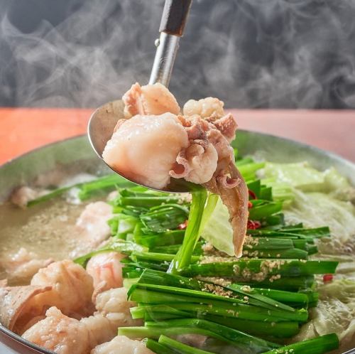 Two major specialties: Hakata Tenjin Motsunabe