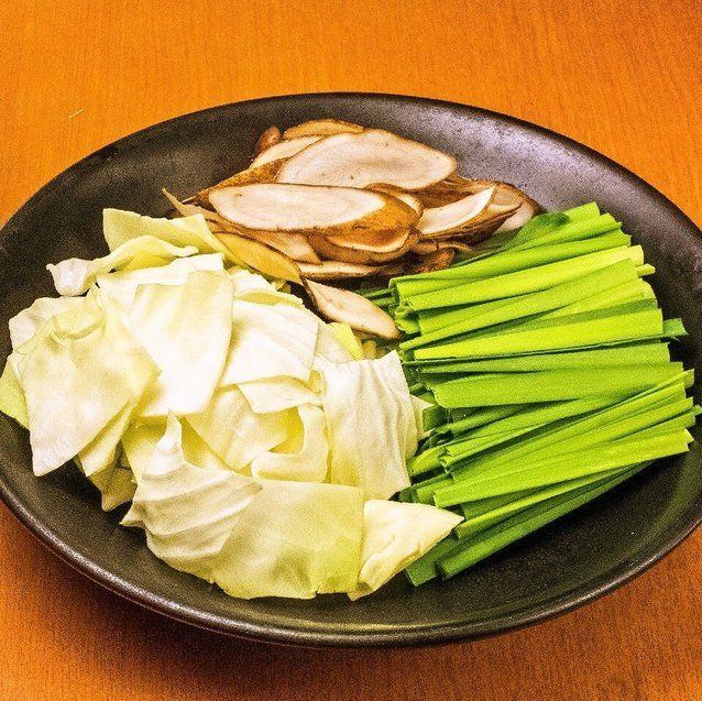 蔬菜(卷心菜、牛蒡、细香葱)