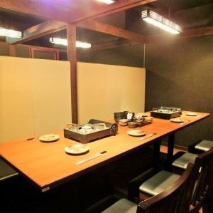 10名様個室◇完全個室なのでお誕生日、記念日など大切な日のお祝いにも最適。サプライズサービスあり！メッセージ付きバースデープレート、花束贈呈、記念撮影など★皆様大満足いただけること請け合い！特別のお祝いが最高の思い出となるよう、スタッフ一同全力でおもてなし致します！