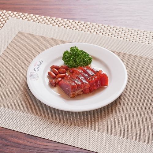 Baked in the store every day ◎ Exquisite oven-roasted char siu & Peking duck