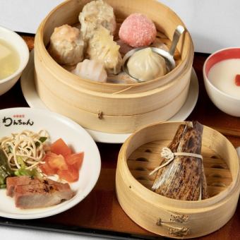 [Lunch only! Manpuku course] A slightly luxurious dim sum lunch♪ Free refills of rice with drink for 1,480 yen!