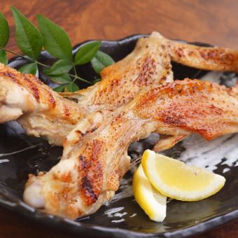 Miyazaki free-range chicken wings, broiled, fried chicken 1 piece