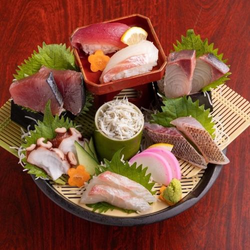 Hyuga-nada fresh fish! Sashimi bowl for 2 people