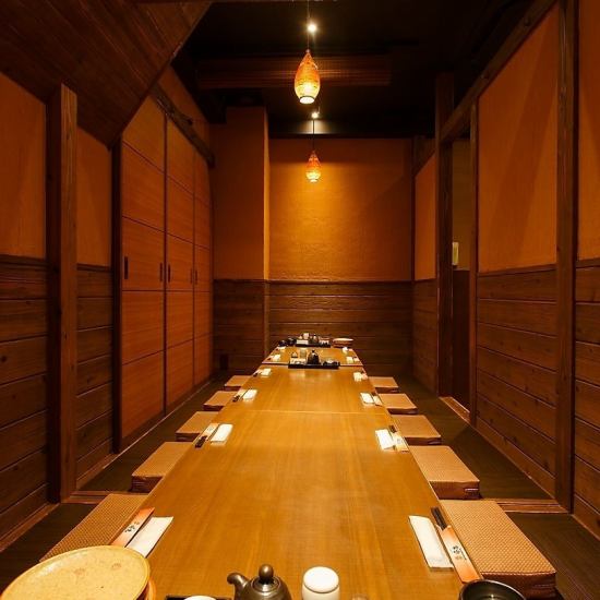 在完全私人的房间里享用宫崎美食！适合任何场合，从家庭出游到宴会。