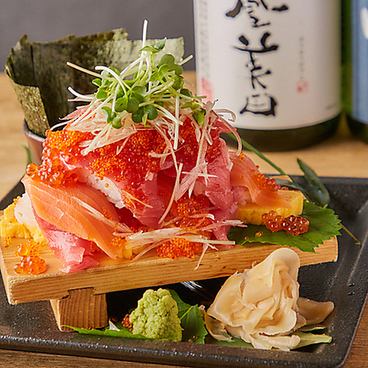 ■2.5H飲み放題付『炭〇宴会コース』名物雲丹いくら溢れ寿司に舟盛り鮮魚<全9品>5500円⇒4500円