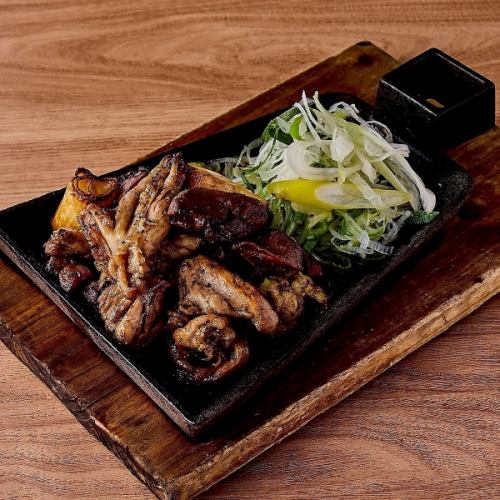 大山鶏炭火の盛り合わせ