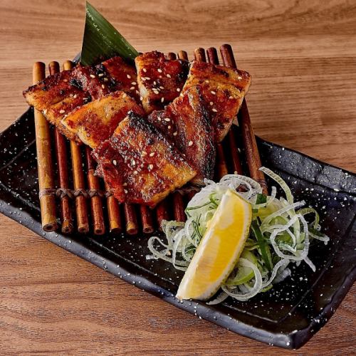 富士湧水ポークカルビ味噌焼き