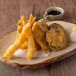 木野子と海鮮の天ぷら盛り合わせ