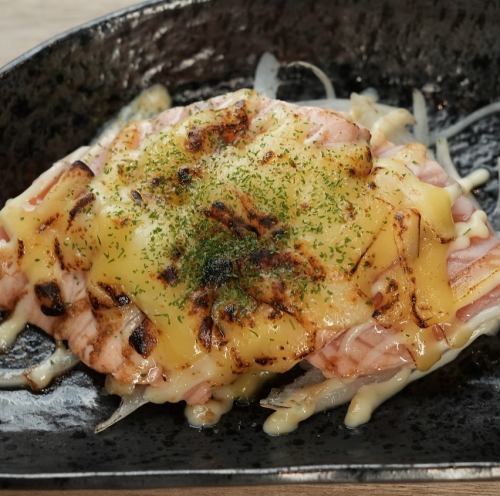 炙りサーモンマヨチーズ