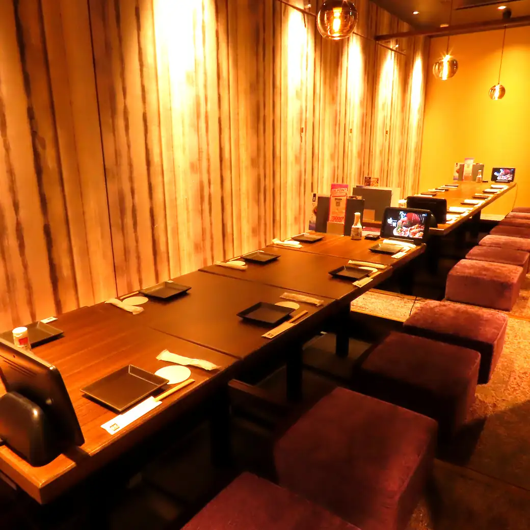 10名様前後の個室も充実。気軽な飲み会や同期会など各種宴会に◎