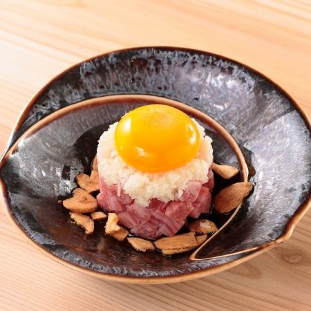 にんにくユッケ