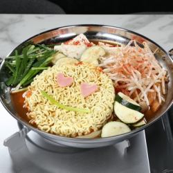 店長おすすめチゲコース [2人前から注文可能]