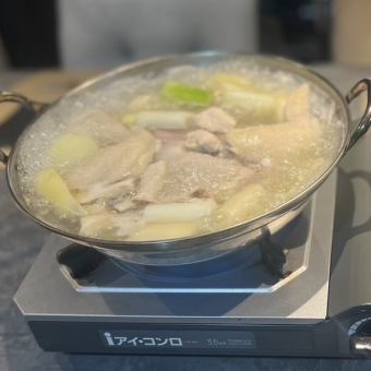 国産鶏のタッカンマリコース4000円（税込）