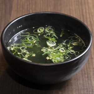 わかめスープ