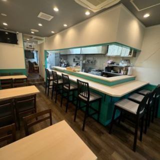 最大20名様までの宴会で貸切のご利用が可能です。会社の歓送迎会やご友人とのプライベートな集まりなど、様々なシーンでご利用いただけます！職人が握る本格寿司と、旬の食材を活かしたこだわりの一品料理を囲んで、大切な方々と思い出に残るひと時をお過ごしください☆