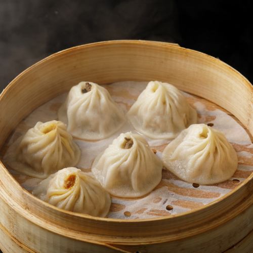 "Specialty" xiaolongbao made by craftsmen!