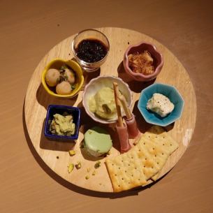 ★いろいろ食べたいあなたへ★前菜全部盛り