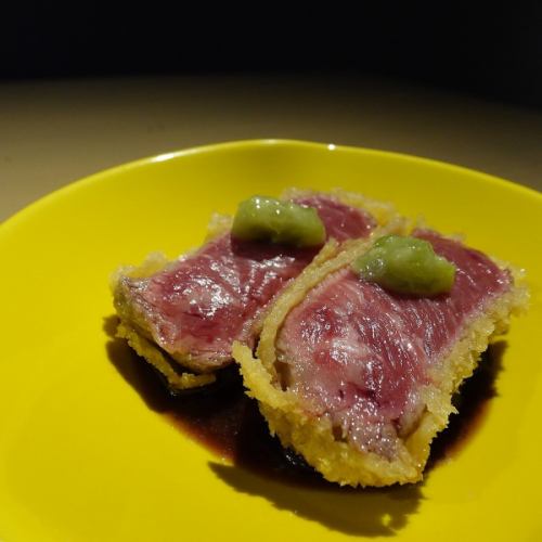 和牛もも肉のレアビフカツ