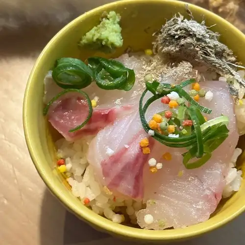 鯛だしの利いたお茶漬け