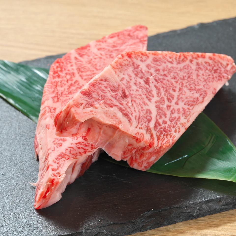 精肉店プロデュースの厳選された極上氷見牛をご堪能あれ！