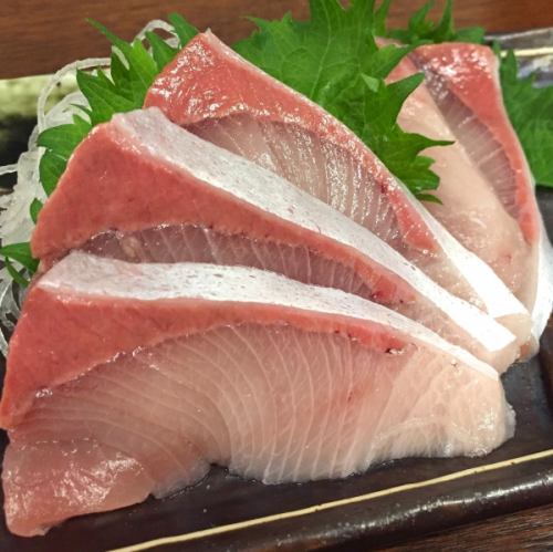 ブリ刺し