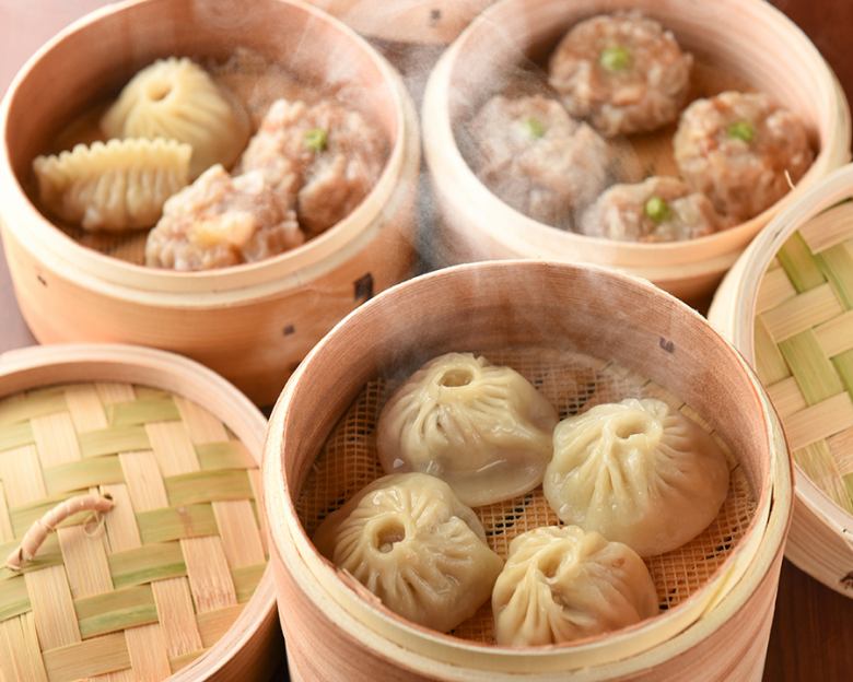 Oversized! Meat dumplings