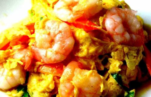 Fluffy stir-fried shrimp and eggs