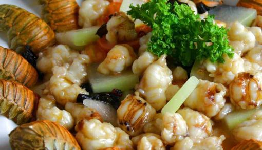 ★税込！特典【特大エビ！コース】全8品　45種2H飲放付　7000円⇒5600円  (電話連絡必要)