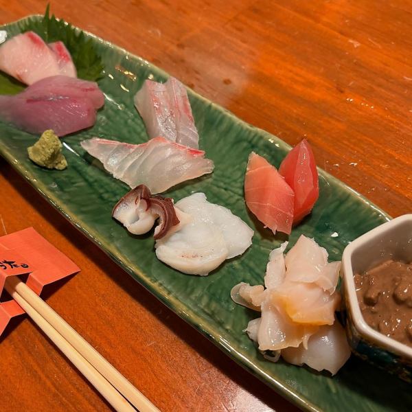 お刺身盛り合わせ